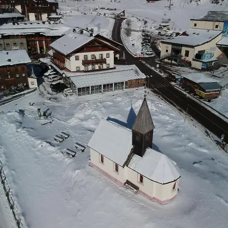 Hotel Piccolo Gurschler 3*